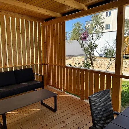 Hébergement de vacances Ahil 1 *